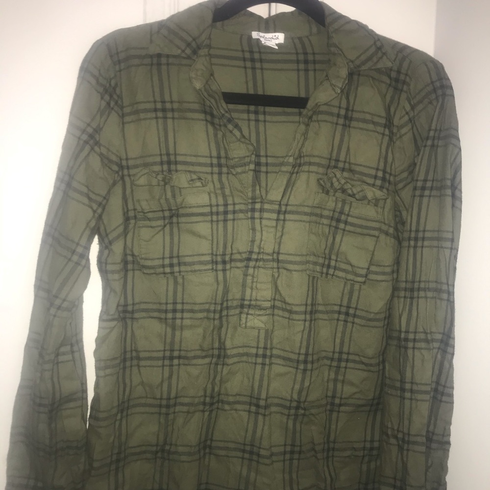 Olive green splendid quarter button down shirt